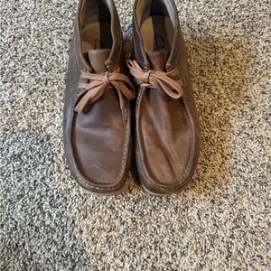 Clarks Men's Brown Wallaby shoes 9.5